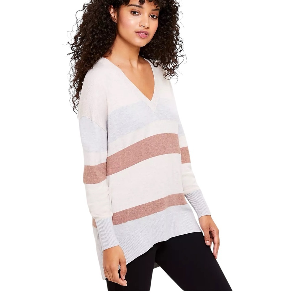 NWT Loft Striped V-Neck‎ Sweater size L